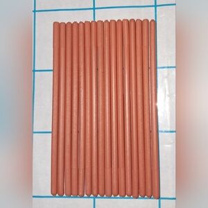 FREE with PURCHASE PLASTIC STICKS (16)
